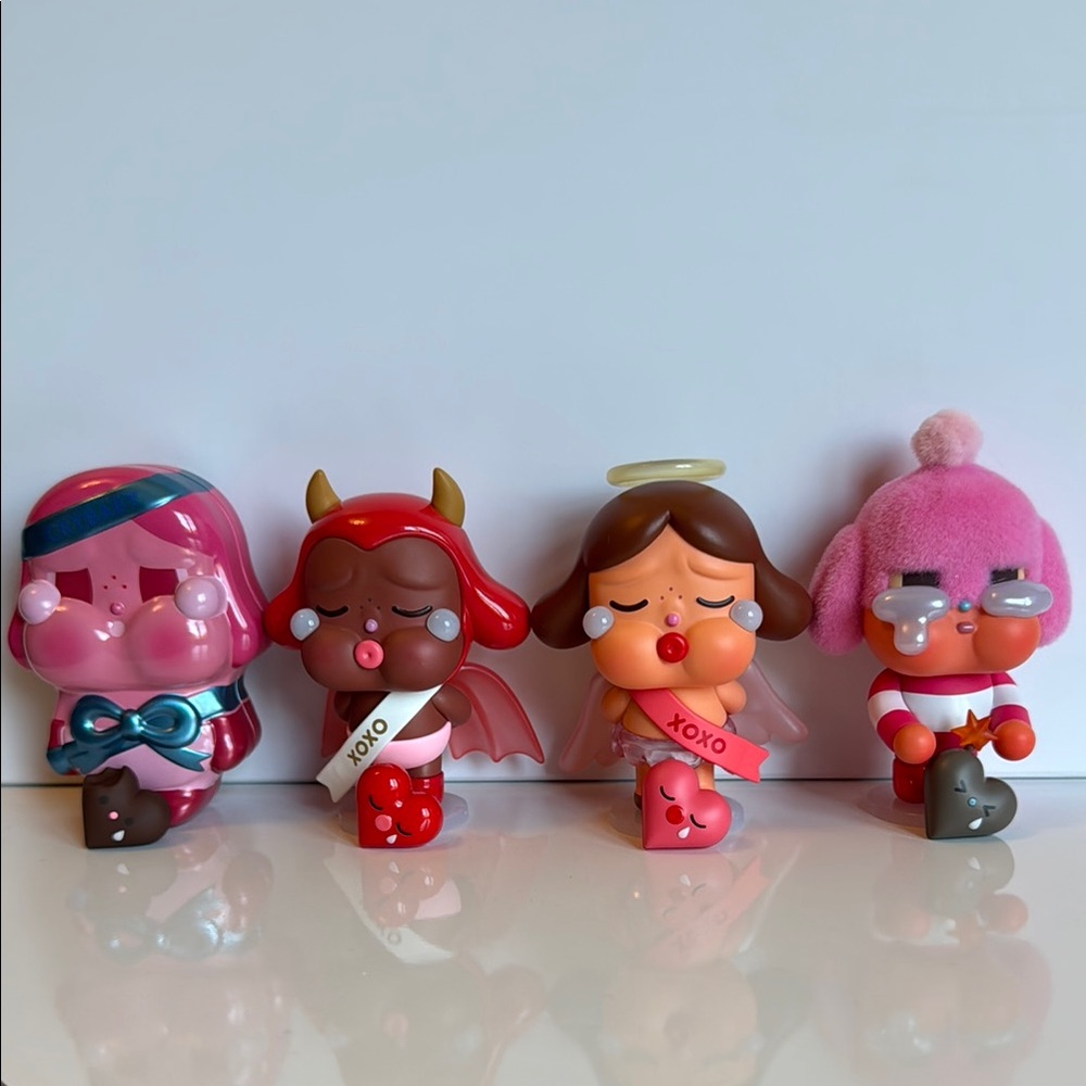 POPMART CRYBABY CRYING FOR LOVE (Sweet Baby,KISS KISS Devil Angel,Stolen Heart)